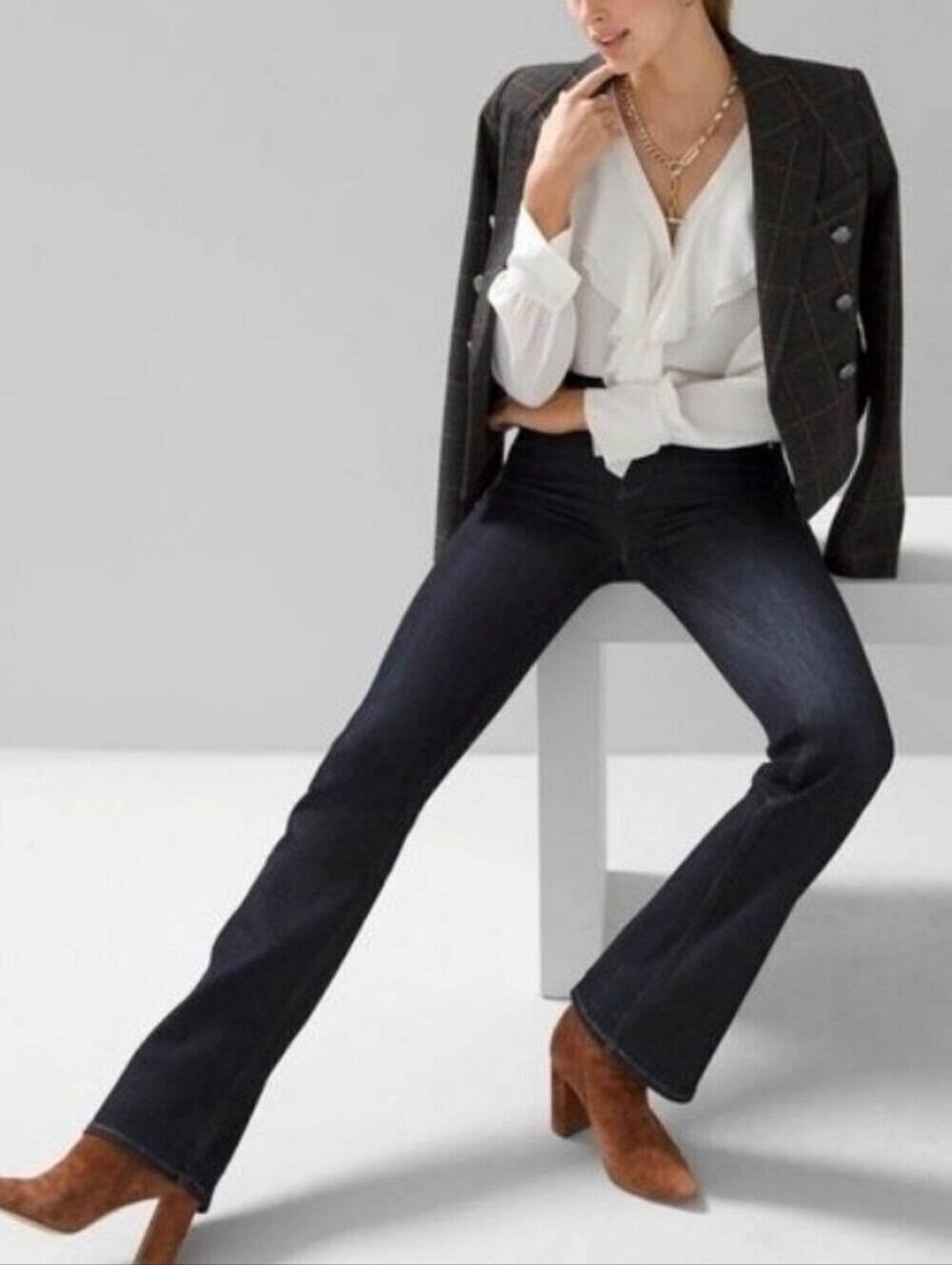 Michael Kors Boot Cut Dark Wash Jeans Size 4